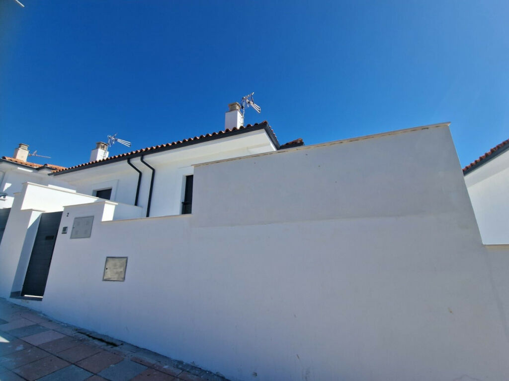 Semi-Detached House Manilva Málaga - image 18