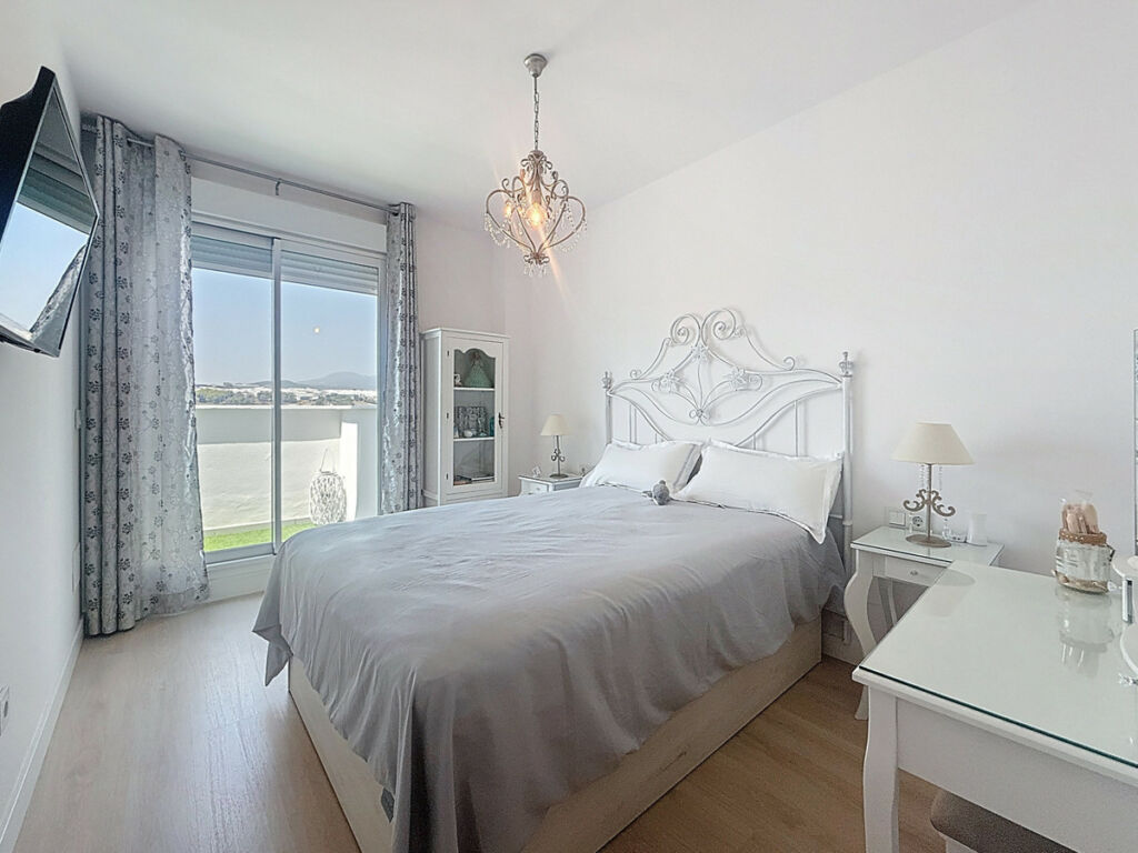 Penthouse Estepona Málaga - image 21