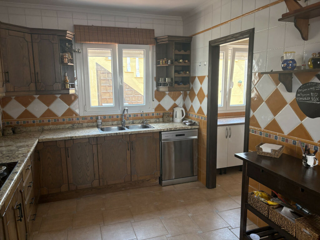 Detached Villa Algorfa Alicante - image 20
