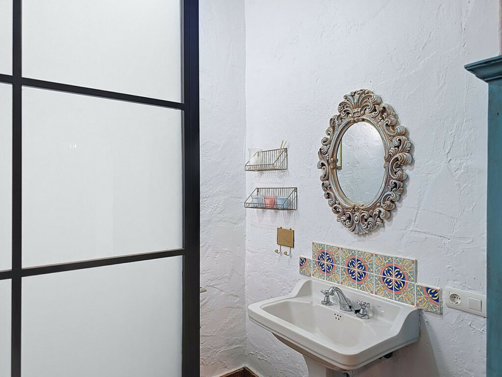 Detached Villa Riogordo Málaga - image 20