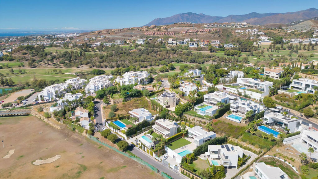 Detached Villa Benahavís Málaga - image 20