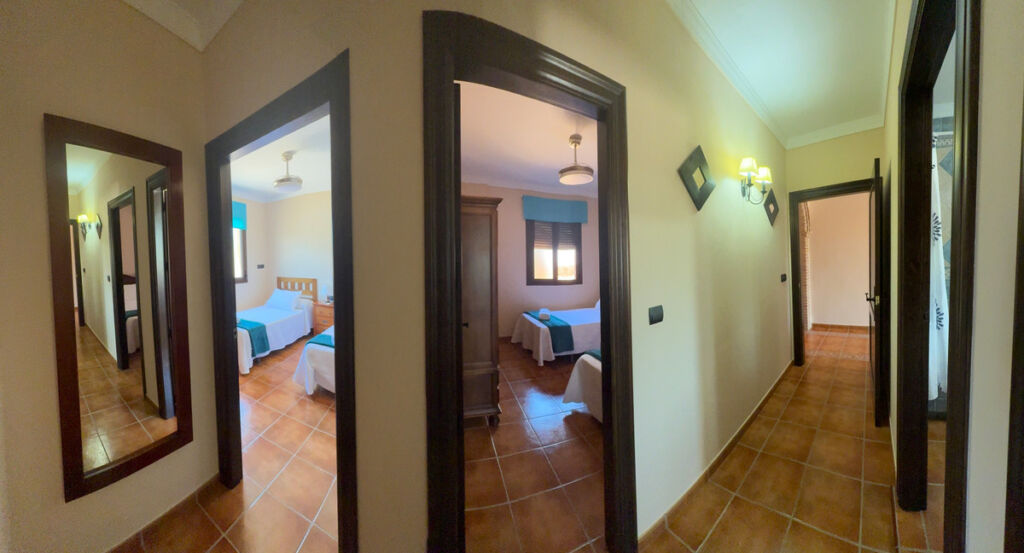 Detached Villa Valle de Abdalajis Málaga - image 14
