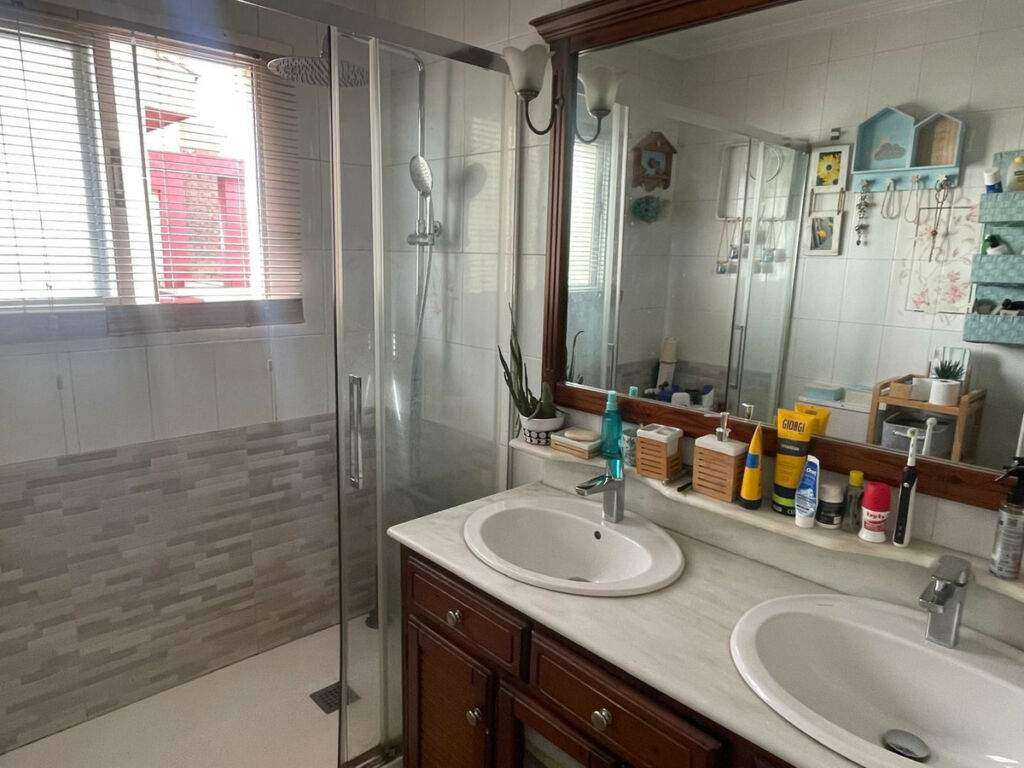 Townhouse Rojales Alicante - image 21