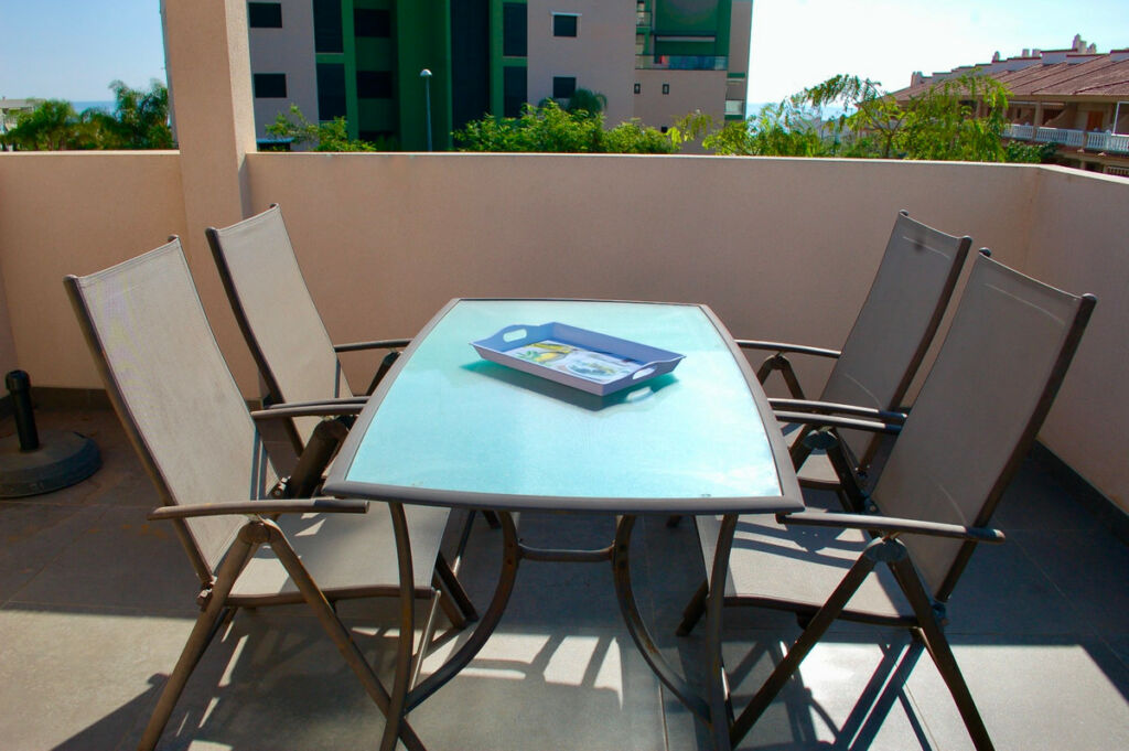 Bungalow Mil Palmeras Alicante - image 21