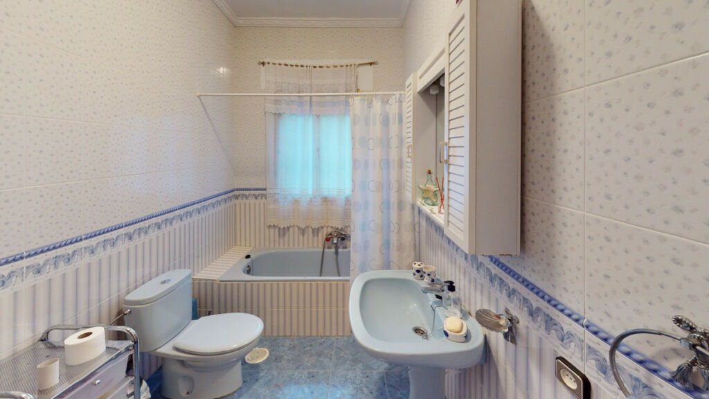 Detached Villa Alcaucín Málaga - image 21