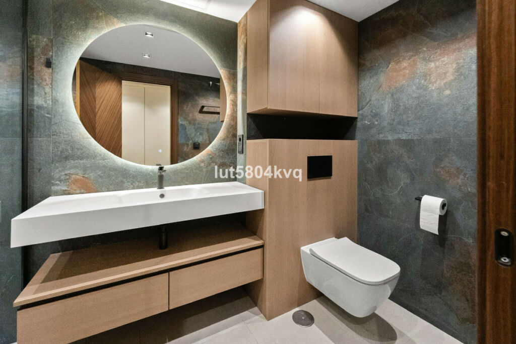 Ground Floor Apartment The Golden Mile Málaga - image 21