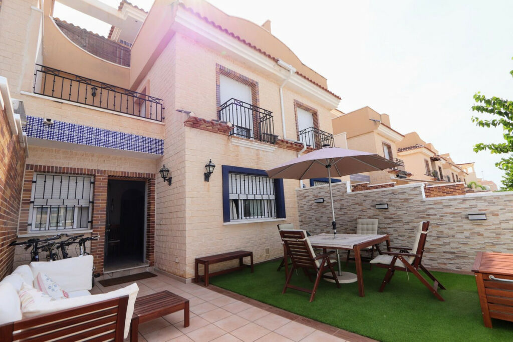 Townhouse Torre de la Horadada Alicante - image 22