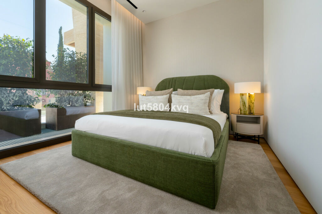 Ground Floor Apartment The Golden Mile Málaga - image 21