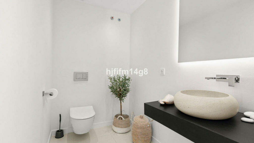 Detached Villa San Pedro de Alcántara Málaga - image 21