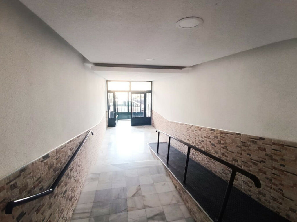 Penthouse Torrevieja Alicante - image 21