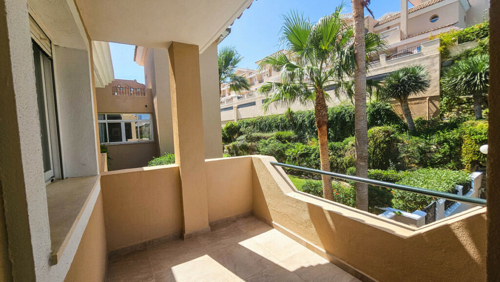 Semi-Detached House La Duquesa Málaga - image 21