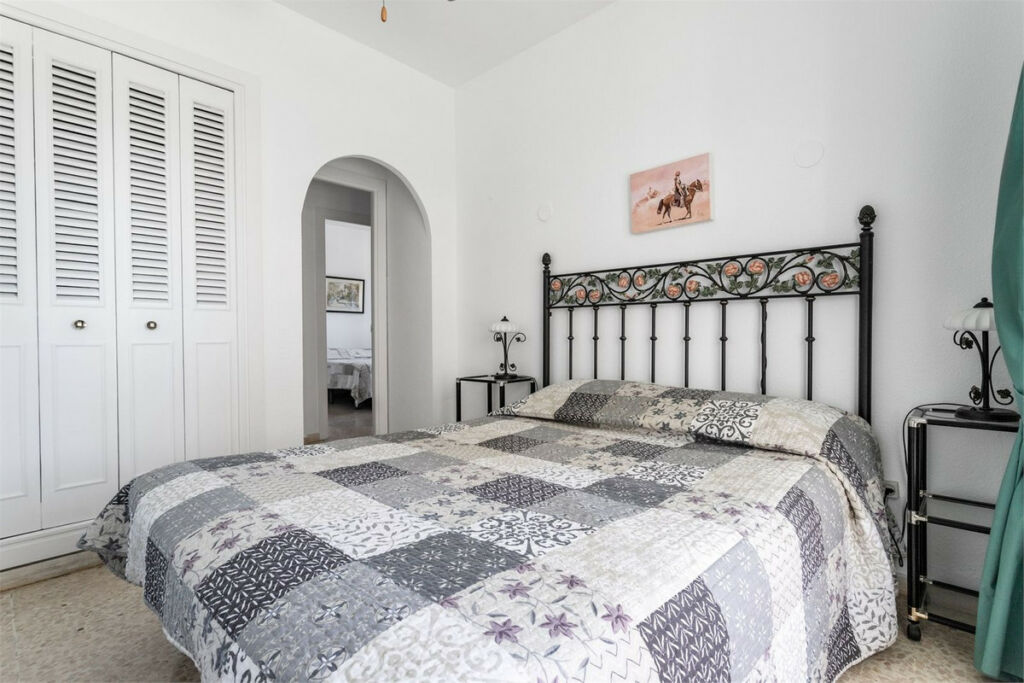 Ground Floor Apartment Los Boliches Málaga - image 21