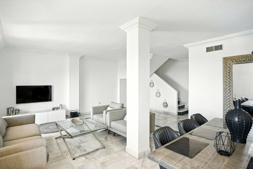 Penthouse The Golden Mile Málaga - image 22