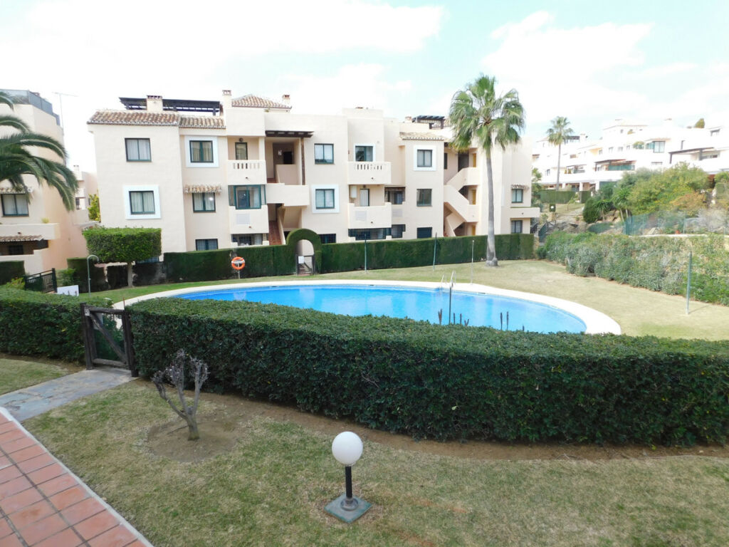 Ground Floor Apartment Elviria Málaga - image 21