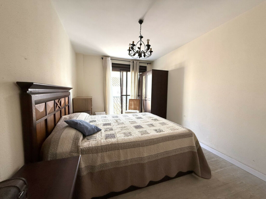Top Floor Apartment Estepona Málaga - image 21
