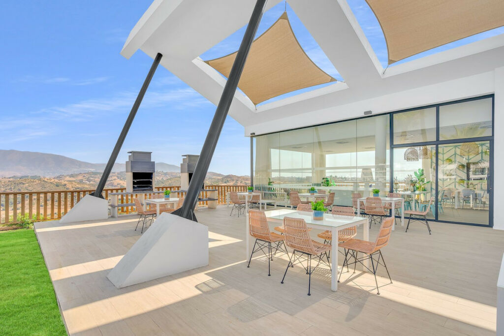 Middle Floor Apartment La Cala de Mijas Málaga - image 21