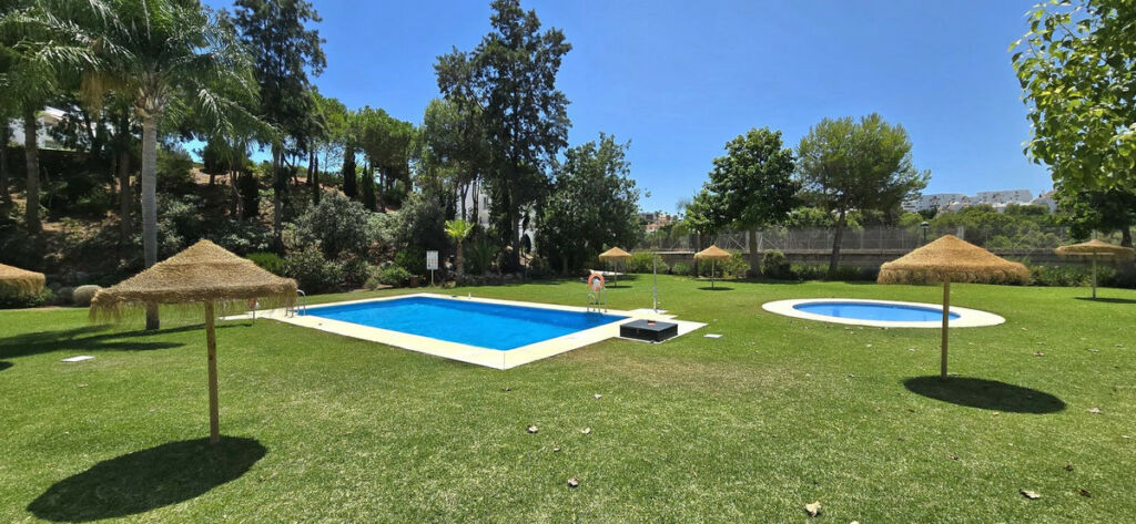 Top Floor Apartment Torrequebrada Málaga - image 21