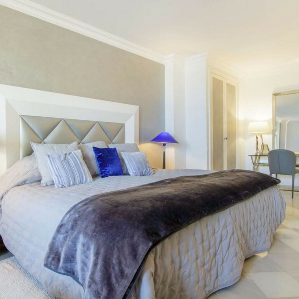 Middle Floor Apartment Marbella Málaga - image 21