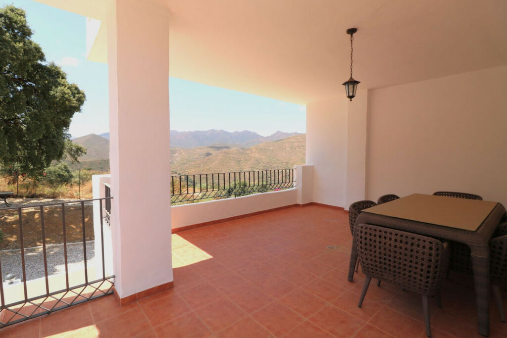 Penthouse La Mairena Málaga - image 21