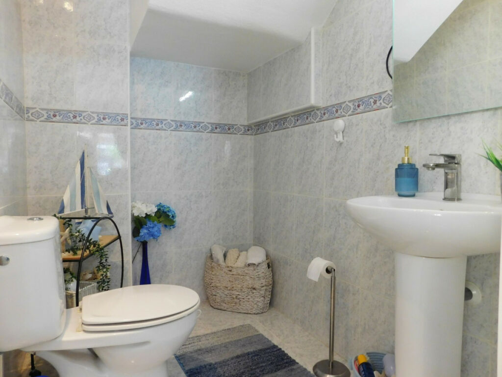 Detached Villa Villamartin Alicante - image 21