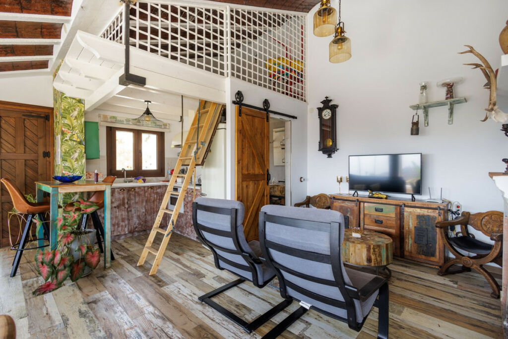 Detached Villa Sayalonga Málaga - image 22