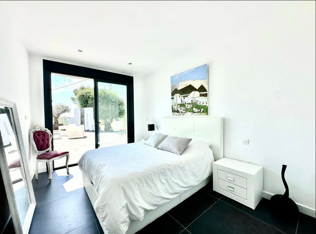 Detached Villa Moraira Alicante - image 21
