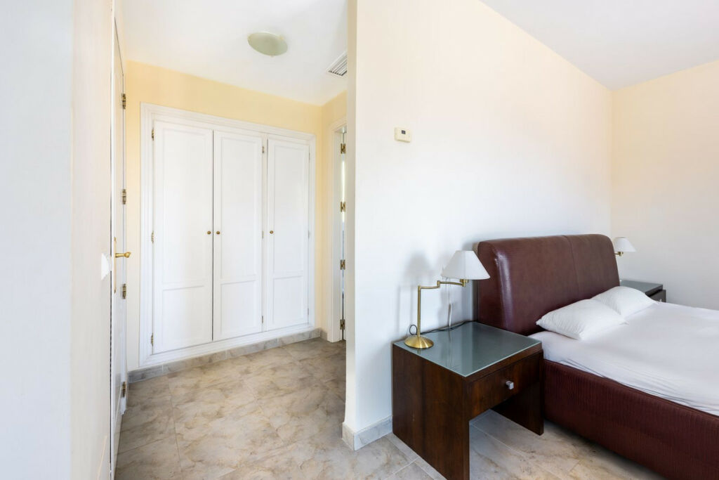Detached Villa Coín Málaga - image 21