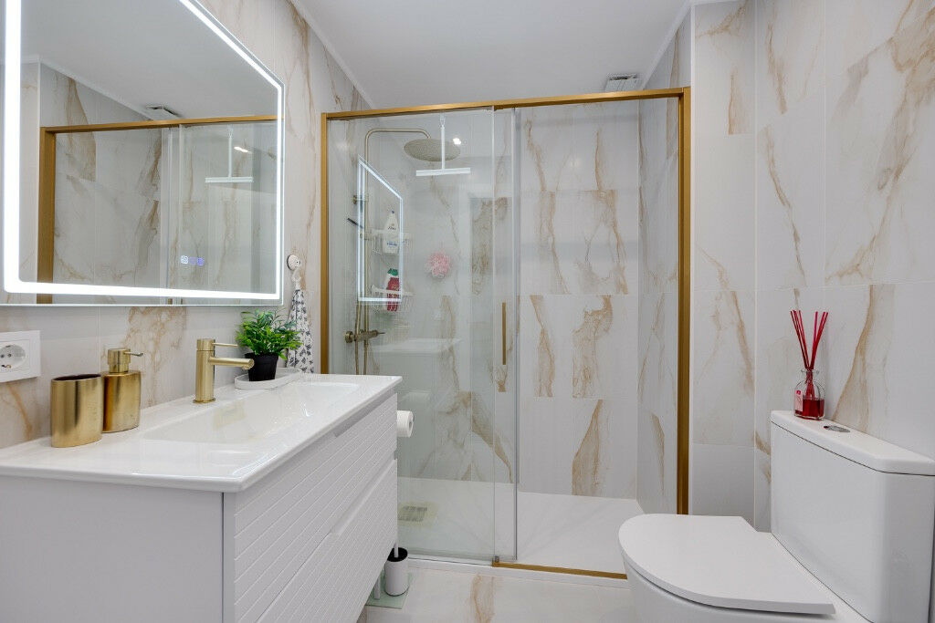 Middle Floor Apartment Punta Prima Alicante - image 21