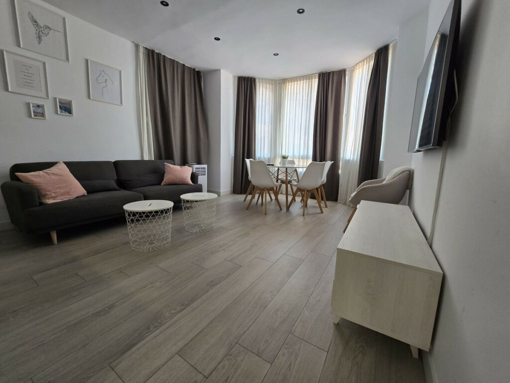 Middle Floor Apartment Fuengirola Málaga - image 21