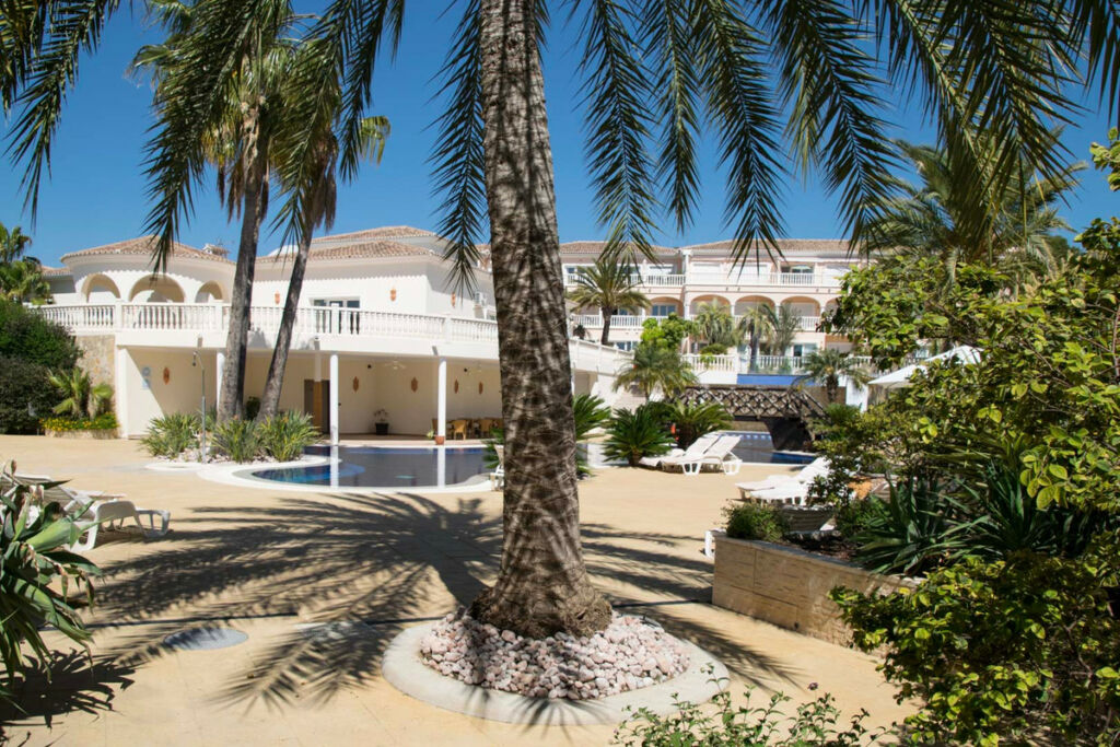 Middle Floor Apartment Benissa Alicante - image 21