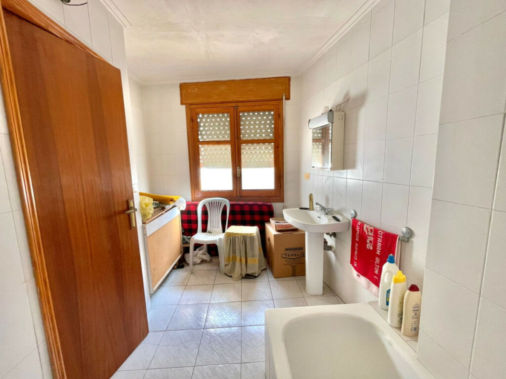 Townhouse Pedreguer Alicante - image 21