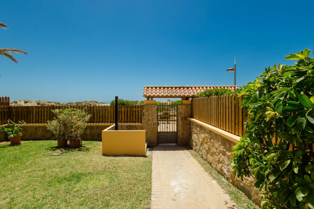 Ground Floor Apartment Bahía de Marbella Málaga - image 21