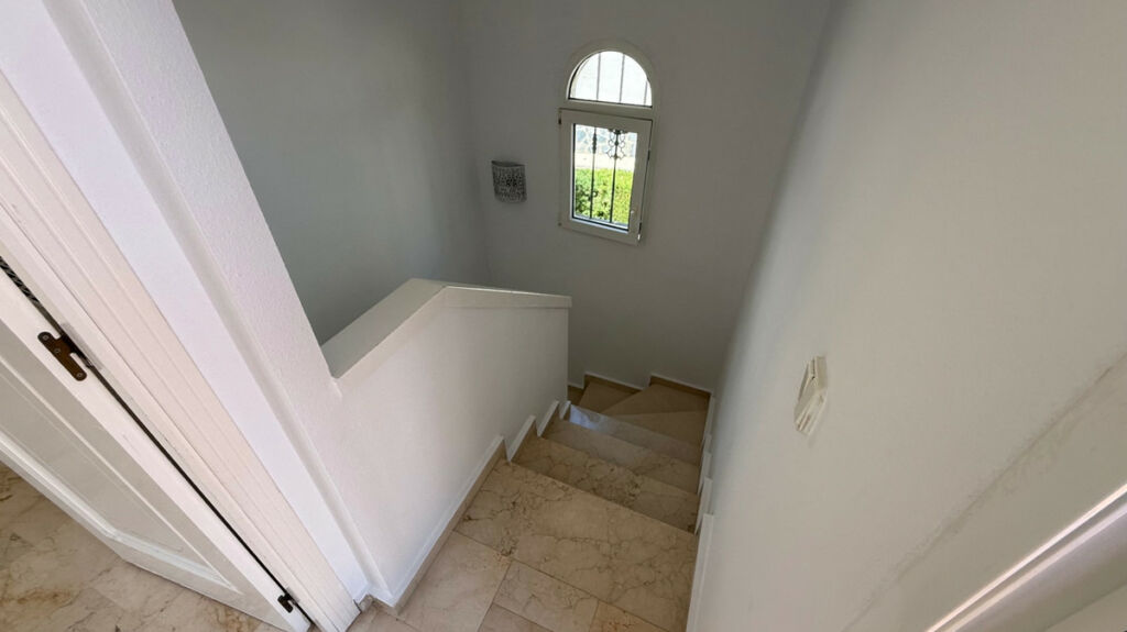 Detached Villa Las Ramblas Golf Alicante - image 21
