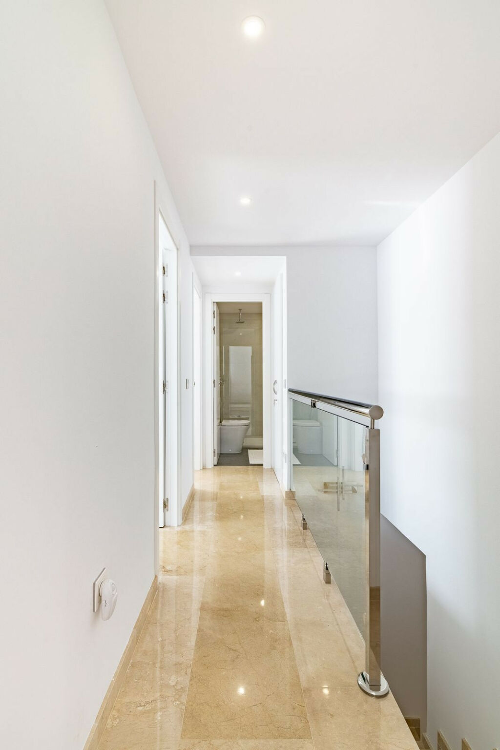 Duplex The Golden Mile Málaga - image 21