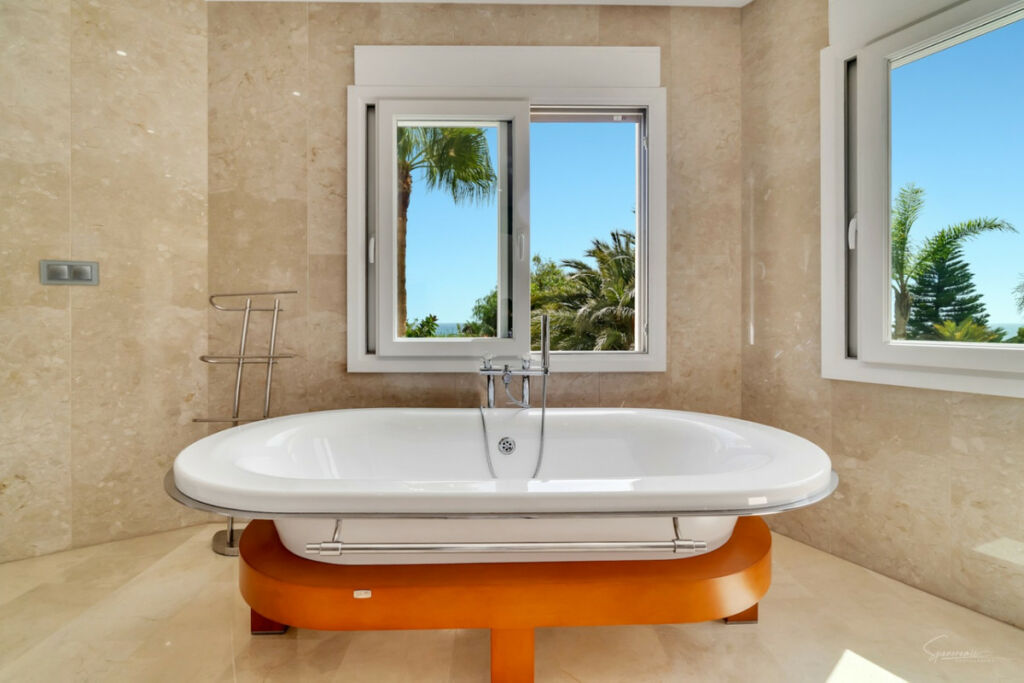 Detached Villa Benissa Alicante - image 21