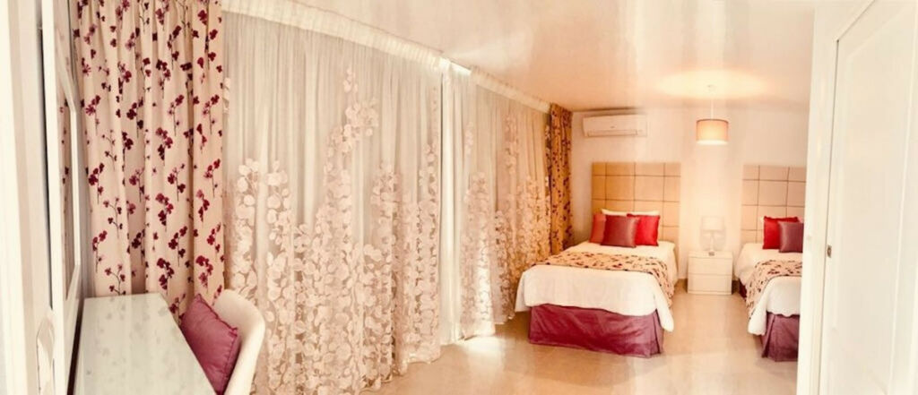 Duplex Nueva Andalucía Málaga - image 21