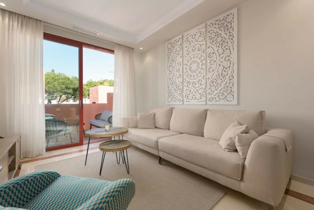 Middle Floor Apartment Elviria Málaga - image 21