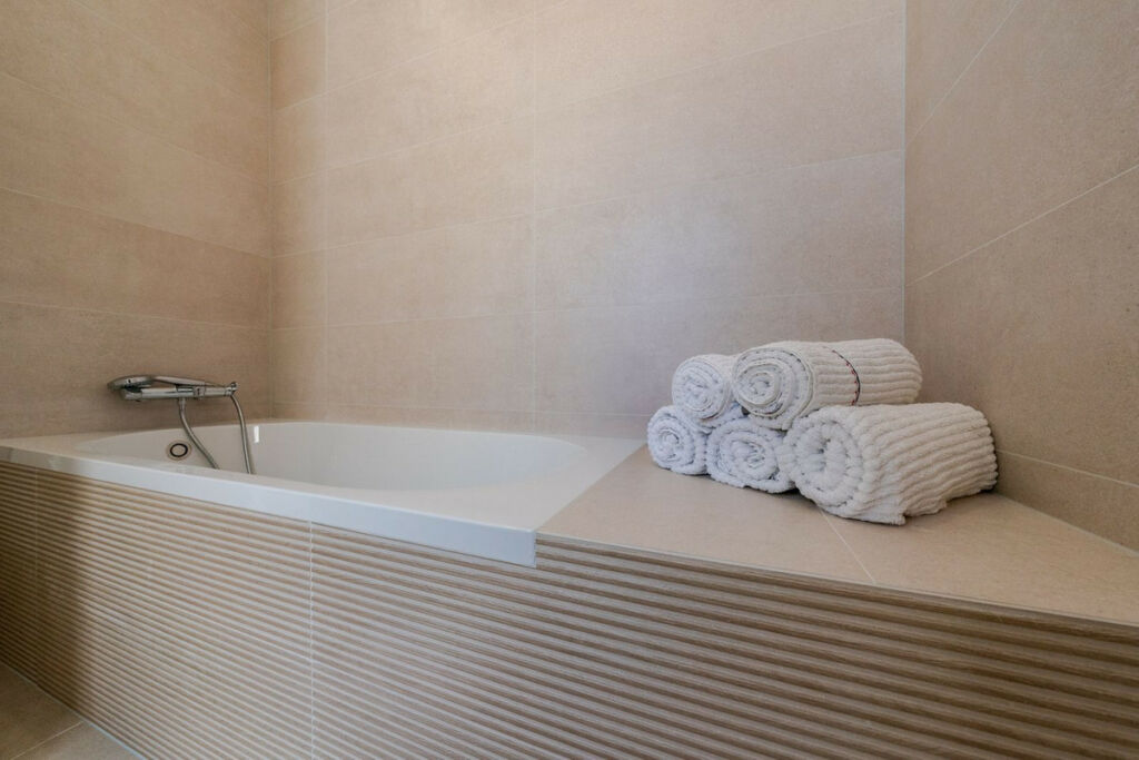 Top Floor Apartment Estepona Málaga - image 21