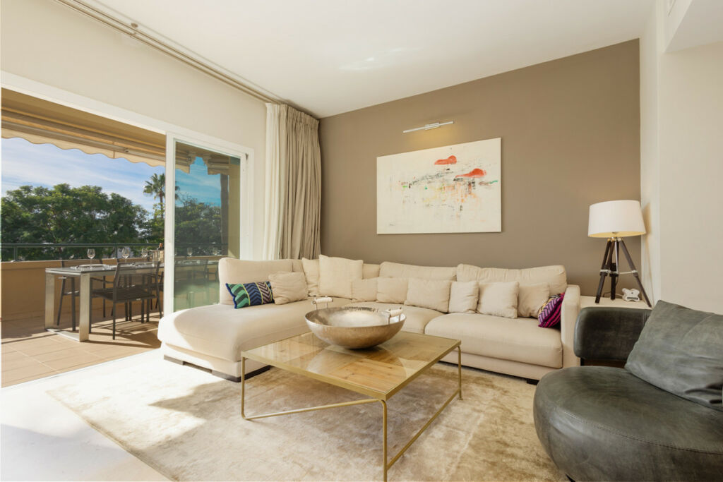 Middle Floor Apartment Elviria Málaga - image 22