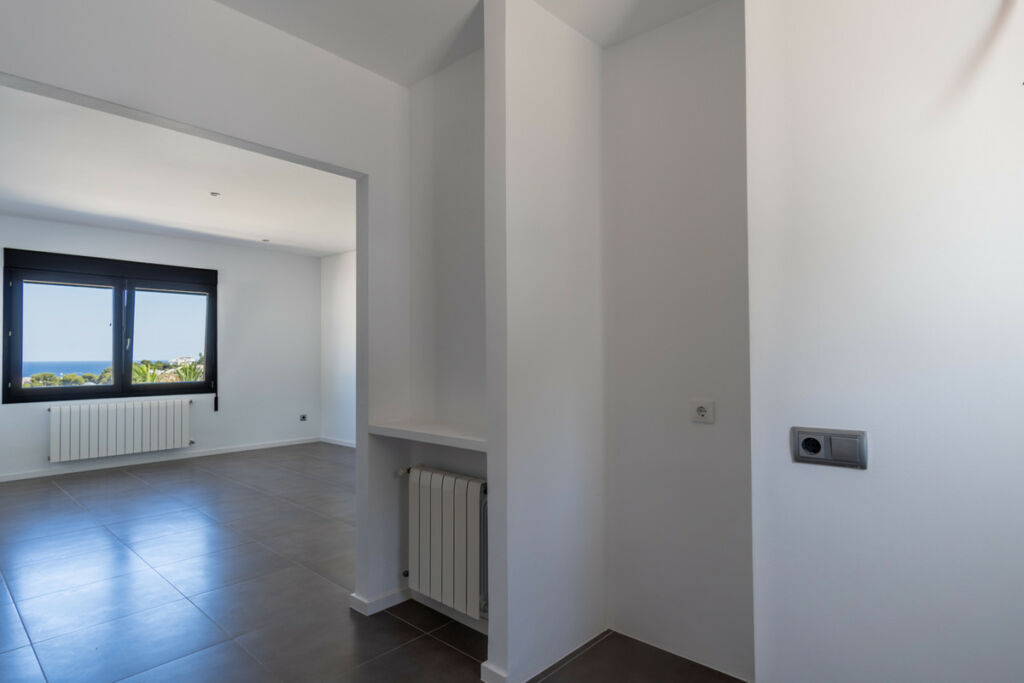 Detached Villa Moraira Alicante - image 22