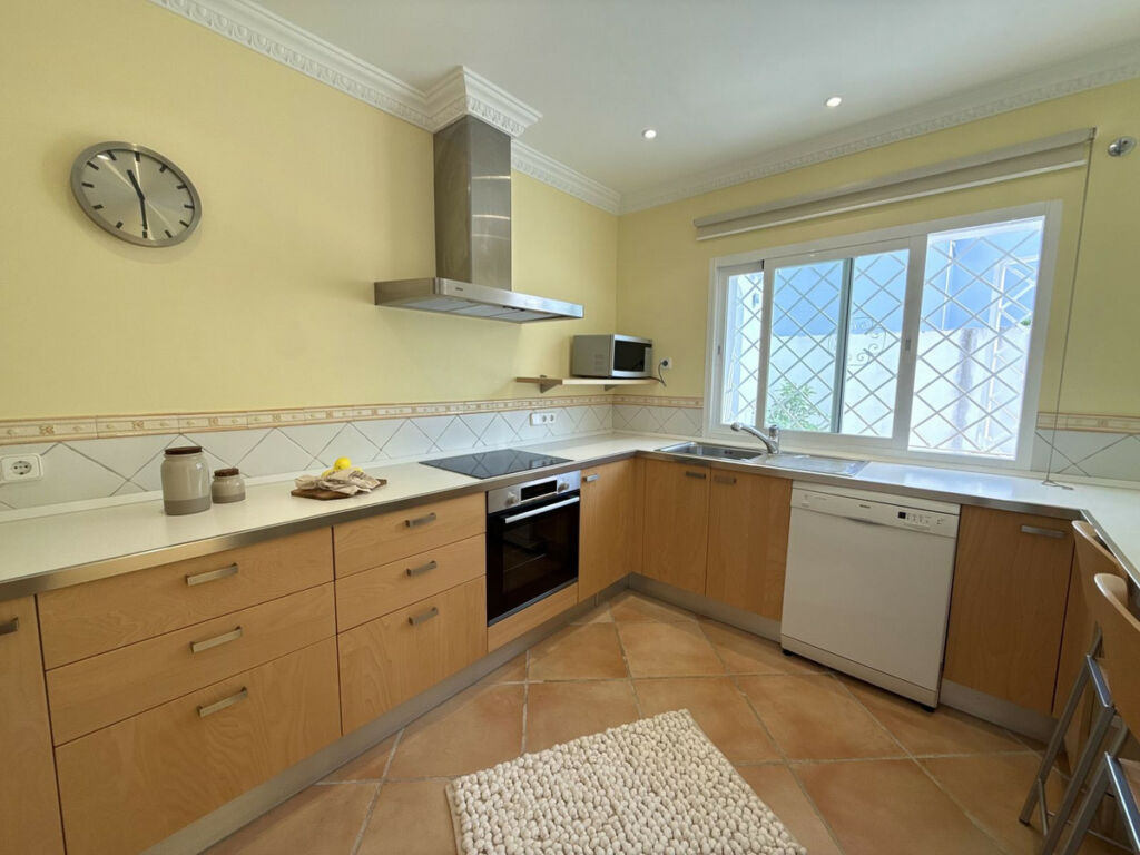 Semi-Detached House San Pedro de Alcántara Málaga - image 22