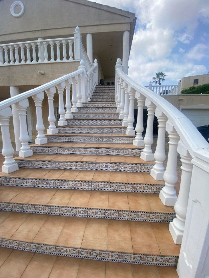 Detached Villa Algorfa Alicante - image 22