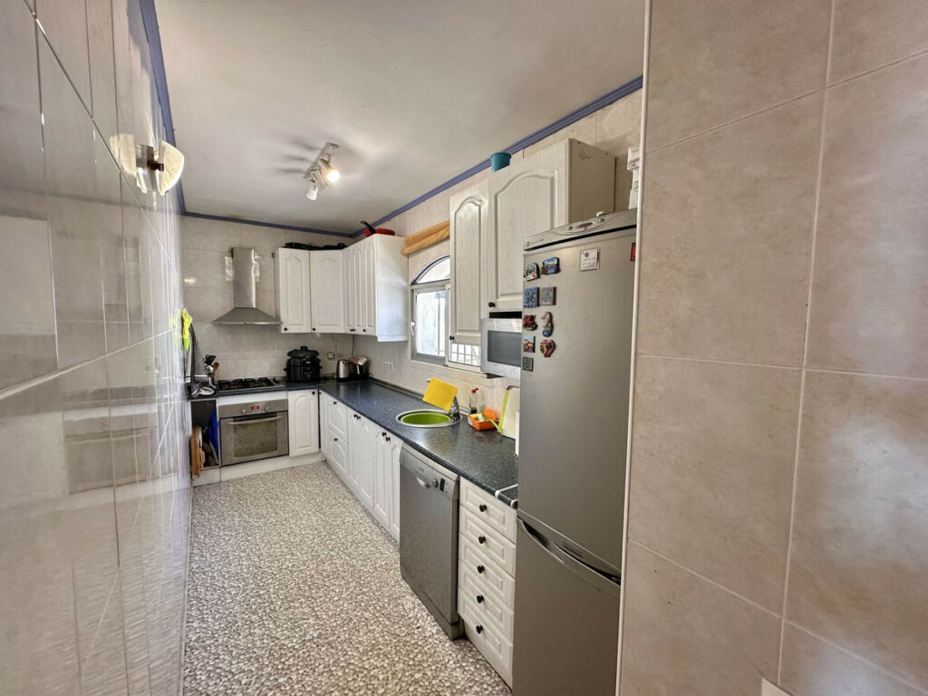 Detached Villa Cerros del Aguila Málaga - image 22