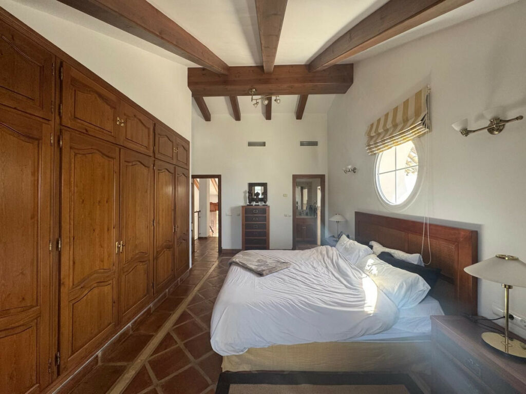 Detached Villa Istán Málaga - image 22