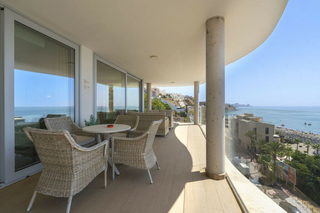 Penthouse Fuengirola Málaga - image 22