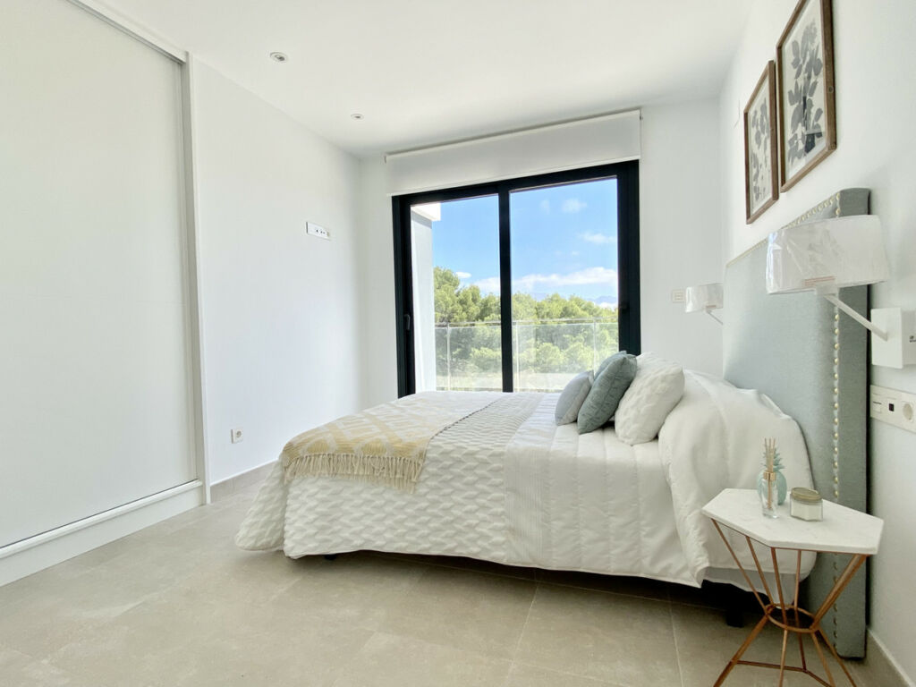 Detached Villa La Campaneta Alicante - image 22