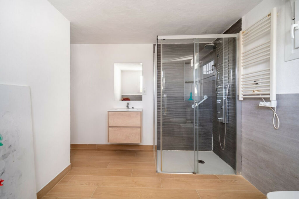 Detached Villa La Viñuela Málaga - image 22