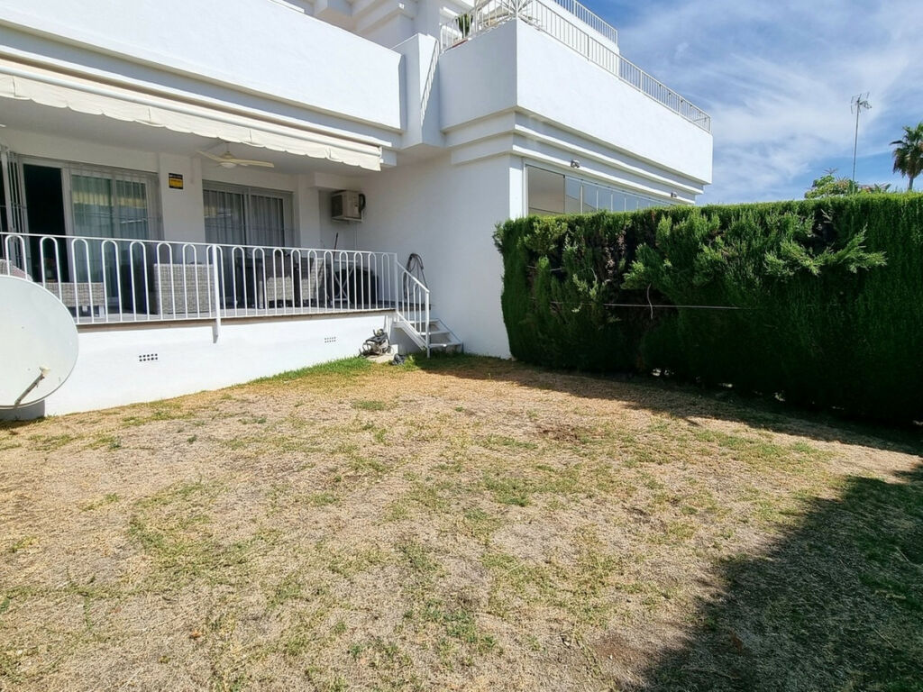 Ground Floor Apartment El Paraiso Málaga - image 22