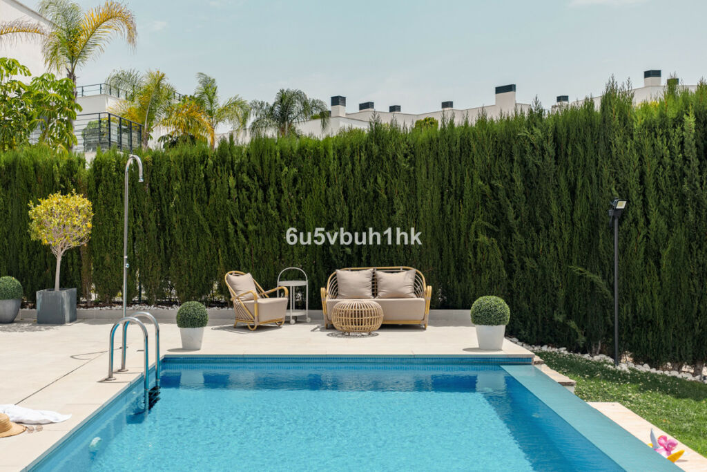 Townhouse Estepona Málaga - image 22