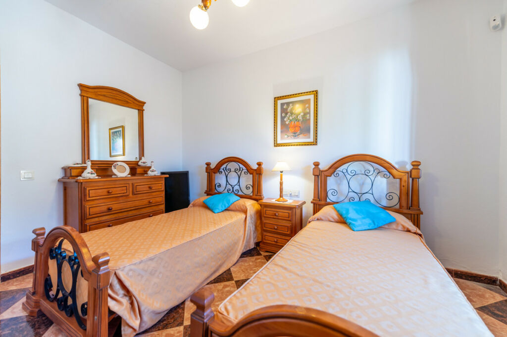 Detached Villa Las Chapas Málaga - image 22